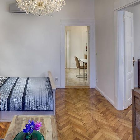 Dusni - Old Town Apartment Prague Exterior photo